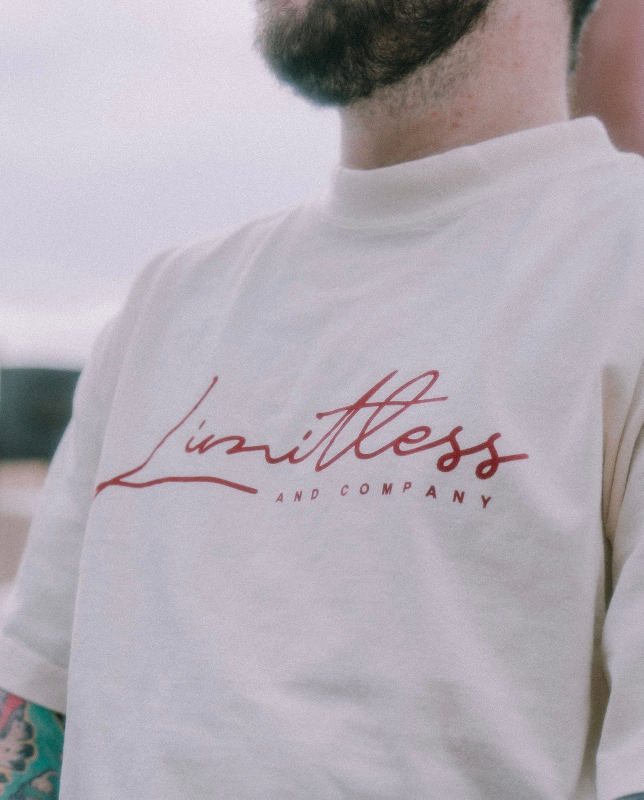 Limitless “Rośe” Over-sized Tee